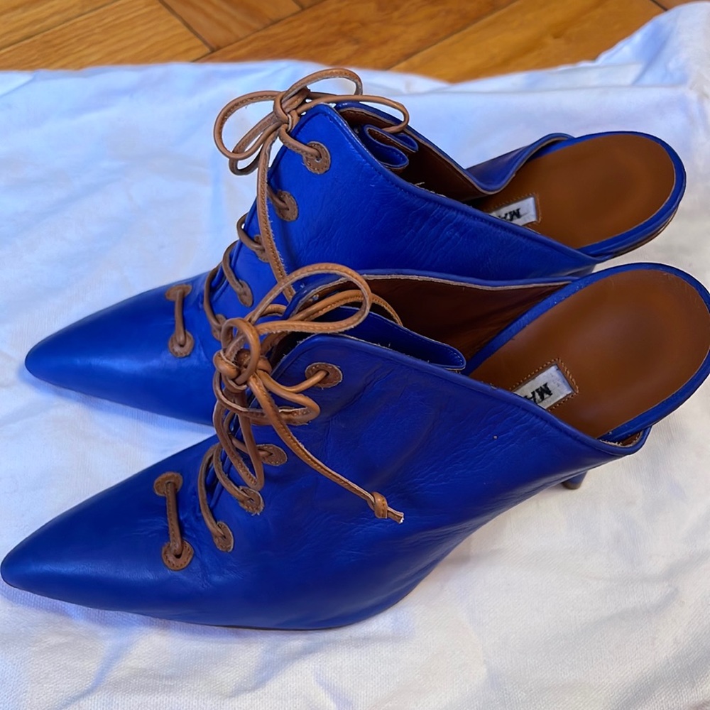 Manolo Blahnik Slip on Backless Heel